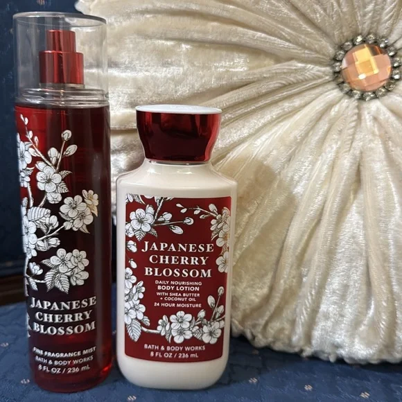 BATH & BODY WORKS SET. . . JAPANESE CHERRY BLOSSOM SCENT - Picture 2 of 6